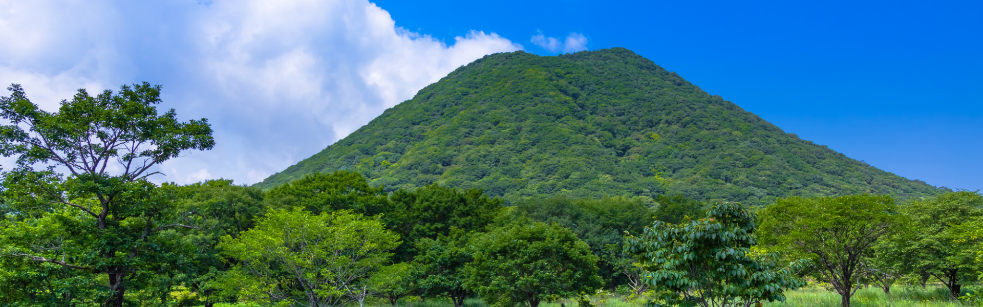 榛名山と榛東村の風景