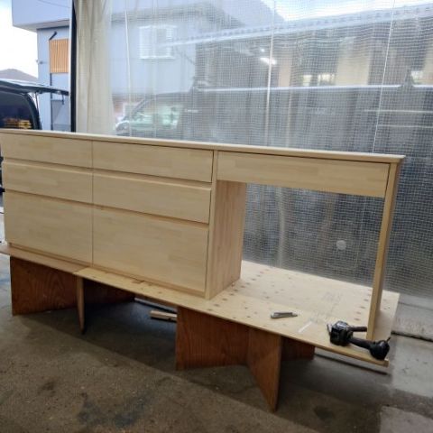 キッチン背面収納／造作家具　〈大工造作〉 アイキャッチ画像
